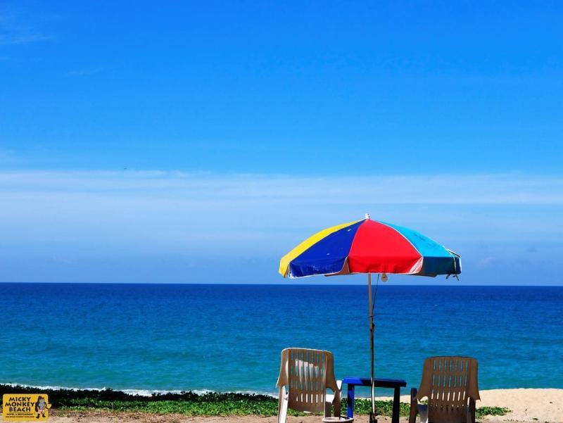 מלון Mai Khao Micky Monkey Beach At Maikhao Beach מראה חיצוני תמונה