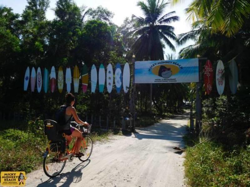 מלון Mai Khao Micky Monkey Beach At Maikhao Beach מראה חיצוני תמונה